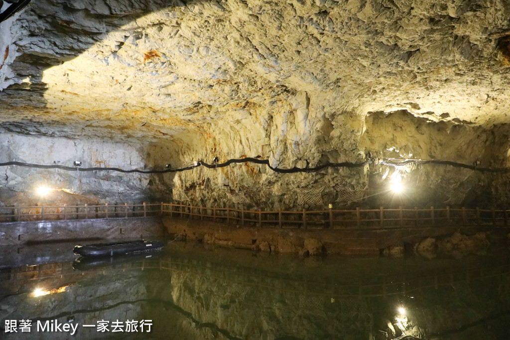 跟著 Mikey 一家去旅行 - 【 南竿 】北海坑道