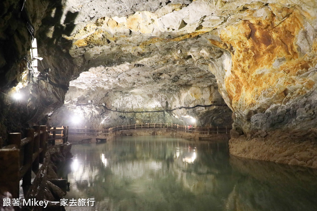 跟著 Mikey 一家去旅行 - 【 南竿 】北海坑道