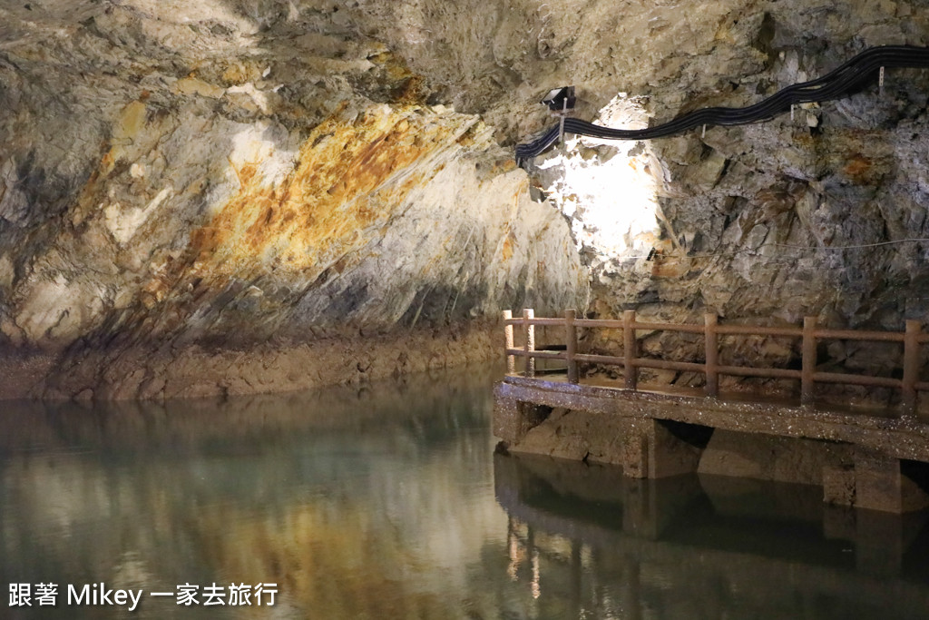 跟著 Mikey 一家去旅行 - 【 南竿 】北海坑道