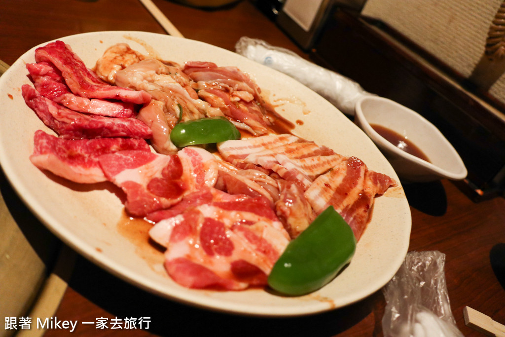 跟著 Mikey 一家去旅行 - 【 大阪 】いろりや燒肉 ( 道頓堀店 )