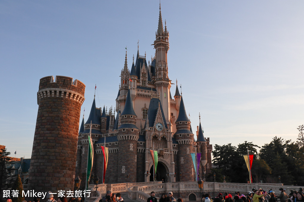 跟著 Mikey 一家去旅行 - 【 舞浜 】東京迪士尼樂園 Tokyo Disneyland - 園區環境篇 - Part II