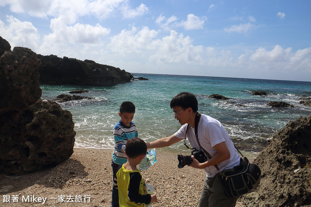 跟著 Mikey 一家去旅行 - 【 恆春 】墾丁情人灘 - 寄居蟹篇