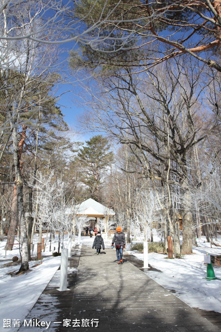 跟著 Mikey 一家去旅行 - 【 長野 】星野溫泉、村民食堂、石之教堂、高原教堂 - Part II