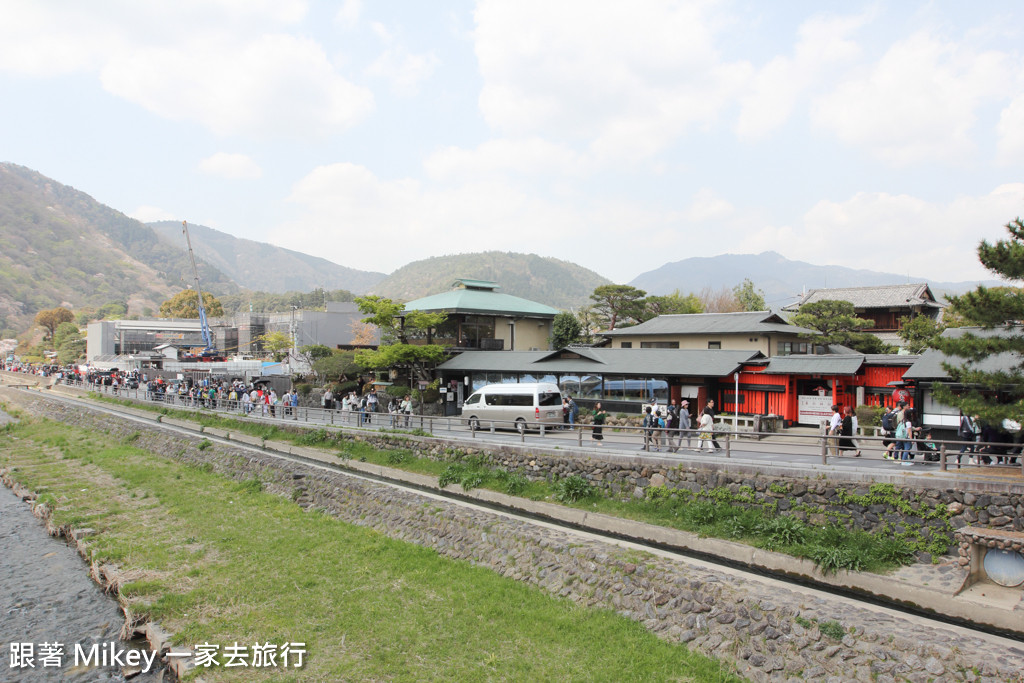 跟著 Mikey 一家去旅行 - 【 京都 】嵐山公園、嵐山渡月橋