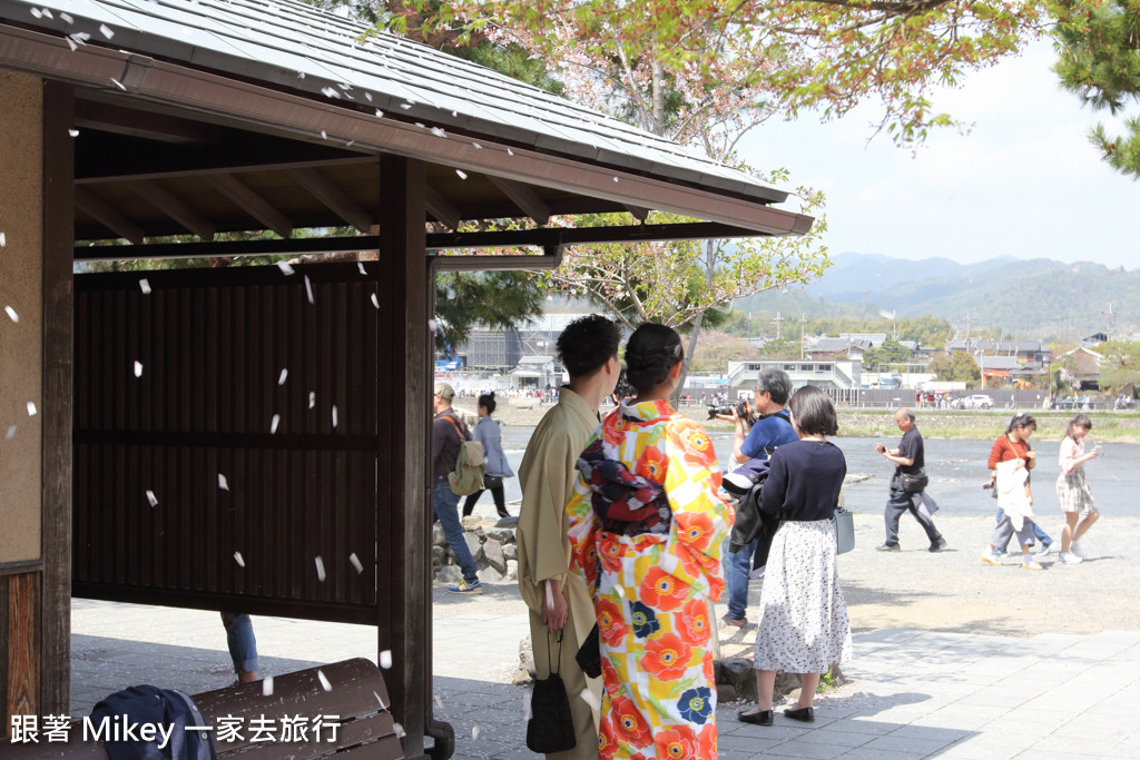 跟著 Mikey 一家去旅行 - 【 京都 】嵐山公園、嵐山渡月橋