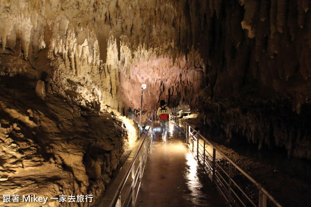 跟著 Mikey 一家去旅行 - 【 沖繩 】沖繩世界文化王國 - 玉泉洞 + 王國村 - Part I