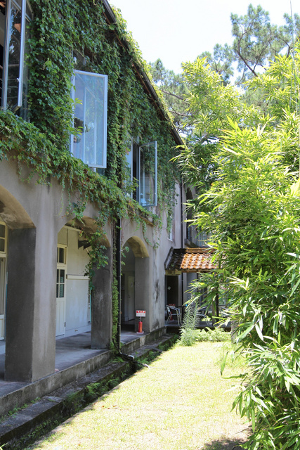 跟著 Mikey 一家去旅行 - 【 花蓮 】松園別館