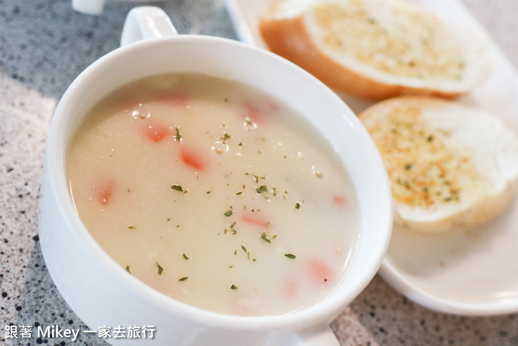 跟著 Mikey 一家去旅行 - 【 大湖 】Schokolake 巧克力雲莊 - 中餐篇