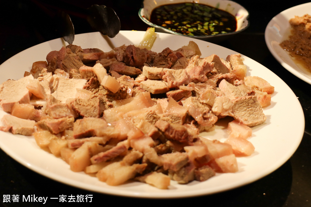 跟著 Mikey 一家去旅行 - 【 草屯 】沐悅時尚精品旅館