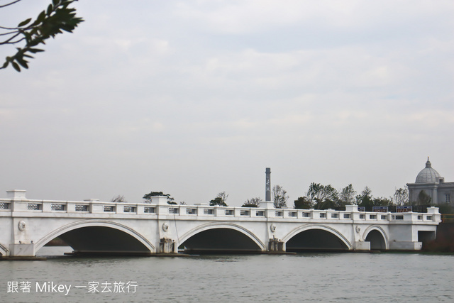 跟著 Mikey 一家去旅行 - 【 仁德 】台南都會公園 - 奇美博物館