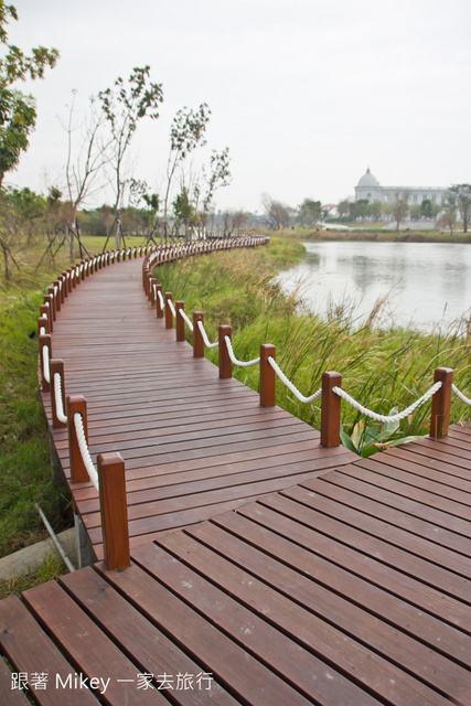 跟著 Mikey 一家去旅行 - 【 仁德 】台南都會公園 - 奇美博物館