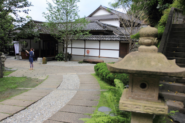 跟著 Mikey 一家去旅行 - 【 北投 】北投文物館