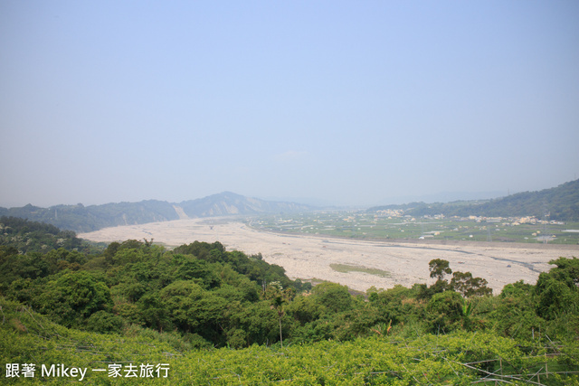 跟著 Mikey 一家去旅行 - 【 東勢 】東勢林場 Day 2