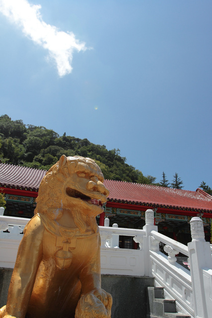 跟著 Mikey 一家去旅行 - 【 和平 】梨山賓館