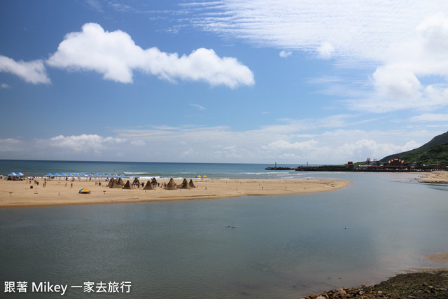 跟著 Mikey 一家去旅行 - 【 福隆 】福隆海水浴場