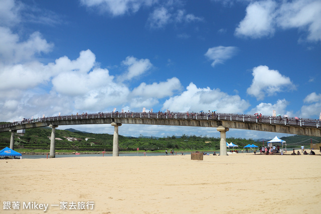 跟著 Mikey 一家去旅行 - 【 福隆 】福隆海水浴場