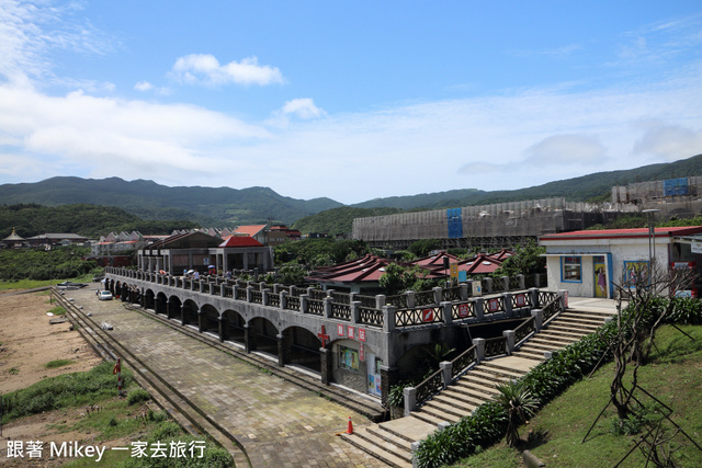 跟著 Mikey 一家去旅行 - 【 福隆 】福隆海水浴場