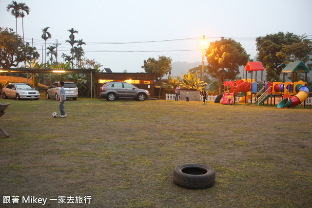 跟著 Mikey 一家去旅行 - 【 南投 】竹屋部落