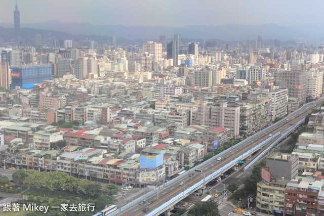 跟著 Mikey 一家去旅行 - 【 台東 】台東機場