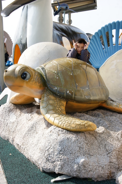 跟著 Mikey 一家去旅行 - 【 車城 】國立海洋生物博物館 - 台灣水域館