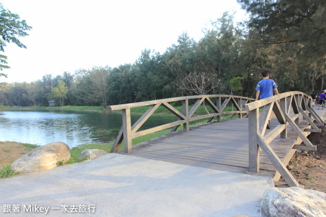 跟著 Mikey 一家去旅行 - 【 台東 】黑森林琵琶湖