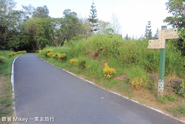 跟著 Mikey 一家去旅行 - 【 台東 】黑森林琵琶湖