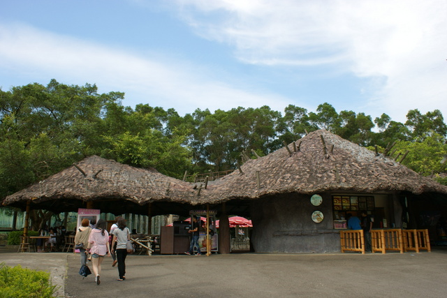 跟著 Mikey 一家去旅行 - 【 關西 】六福村主題遊樂園 - 野生動物區