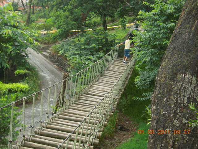 跟著 Mikey 一家去旅行 - 【 冬山 】香格里拉休閒農場