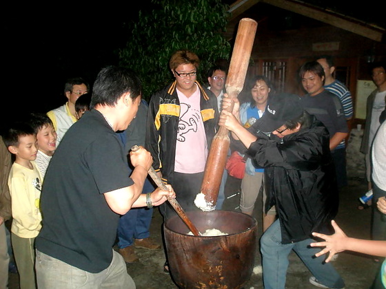 跟著 Mikey 一家去旅行 - 【 五峰 】巴棍休閒農莊