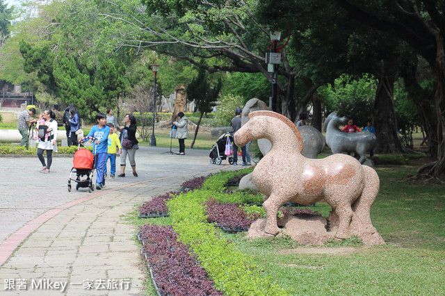 跟著 Mikey 一家去旅行 - 【 台中 】台中公園