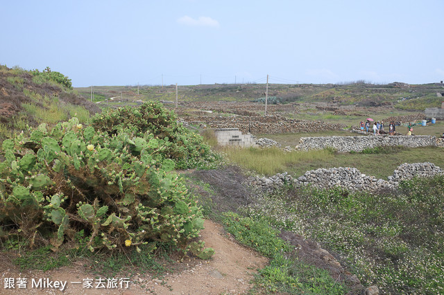 跟著 Mikey 一家去旅行 - 【 馬公 】大菓葉柱狀玄武岩、鯨魚洞