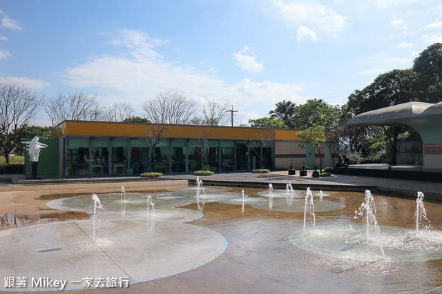 跟著 Mikey 一家去旅行 - 【 金山 】朱銘美術館 - 朱雋區、兒童藝術區