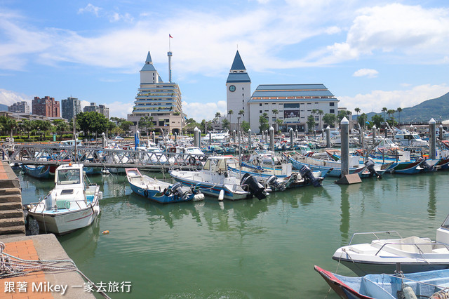 跟著 Mikey 一家去旅行 - 【 淡水 】世界巧克力夢公園 - 沿途風光