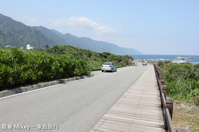 跟著 Mikey 一家去旅行 - 【 豐濱 】石梯坪