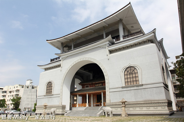 跟著 Mikey 一家去旅行 - 【 台中 】寶覺禪寺