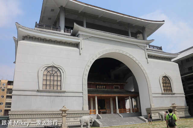 跟著 Mikey 一家去旅行 - 【 台中 】寶覺禪寺