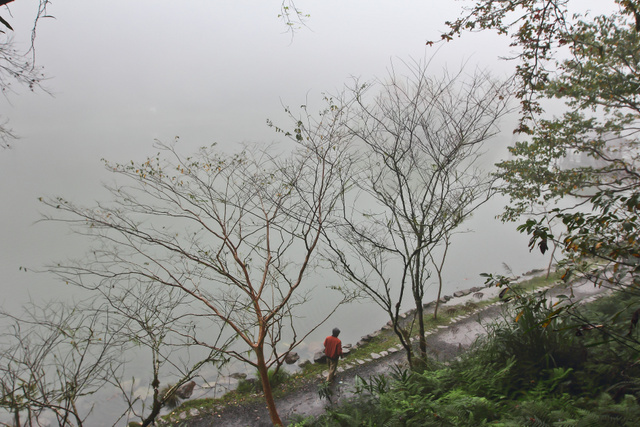 跟著 Mikey 一家去旅行 - 【 大同 】明池國家森林遊樂區 - 水墨明池