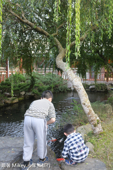 跟著 Mikey 一家去旅行 - 【 埔里 】綠莊飛閣 - 環境篇