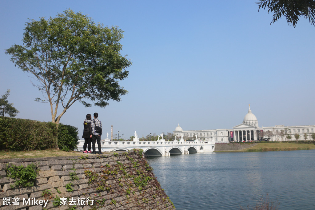 跟著 Mikey 一家去旅行 - 【 仁德 】奇美博物館