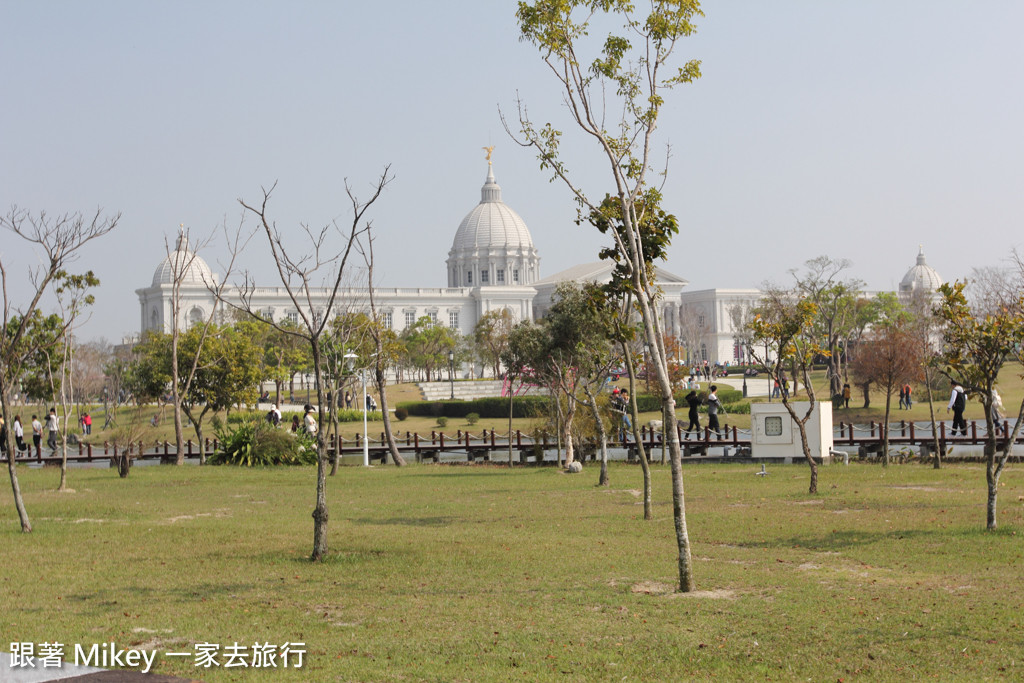 跟著 Mikey 一家去旅行 - 【 仁德 】奇美博物館