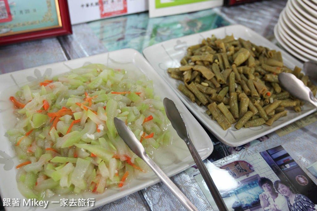 跟著 Mikey 一家去旅行 - 【 員山 】鳳凰宿甲蟲生態民宿 - 環境篇