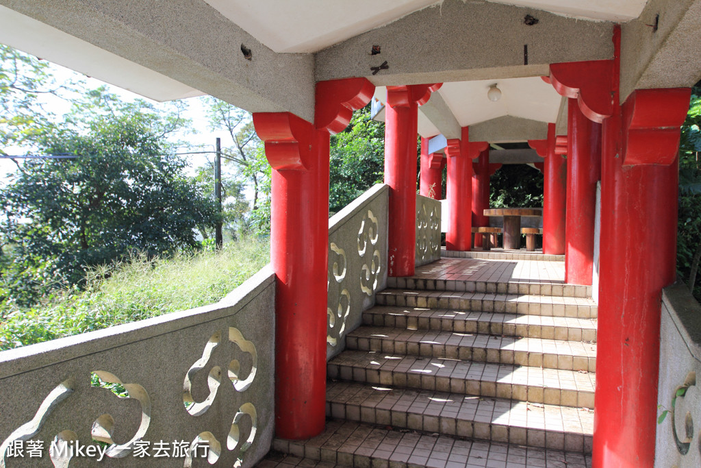 跟著 Mikey 一家去旅行 - 【 三峽 】鳶山